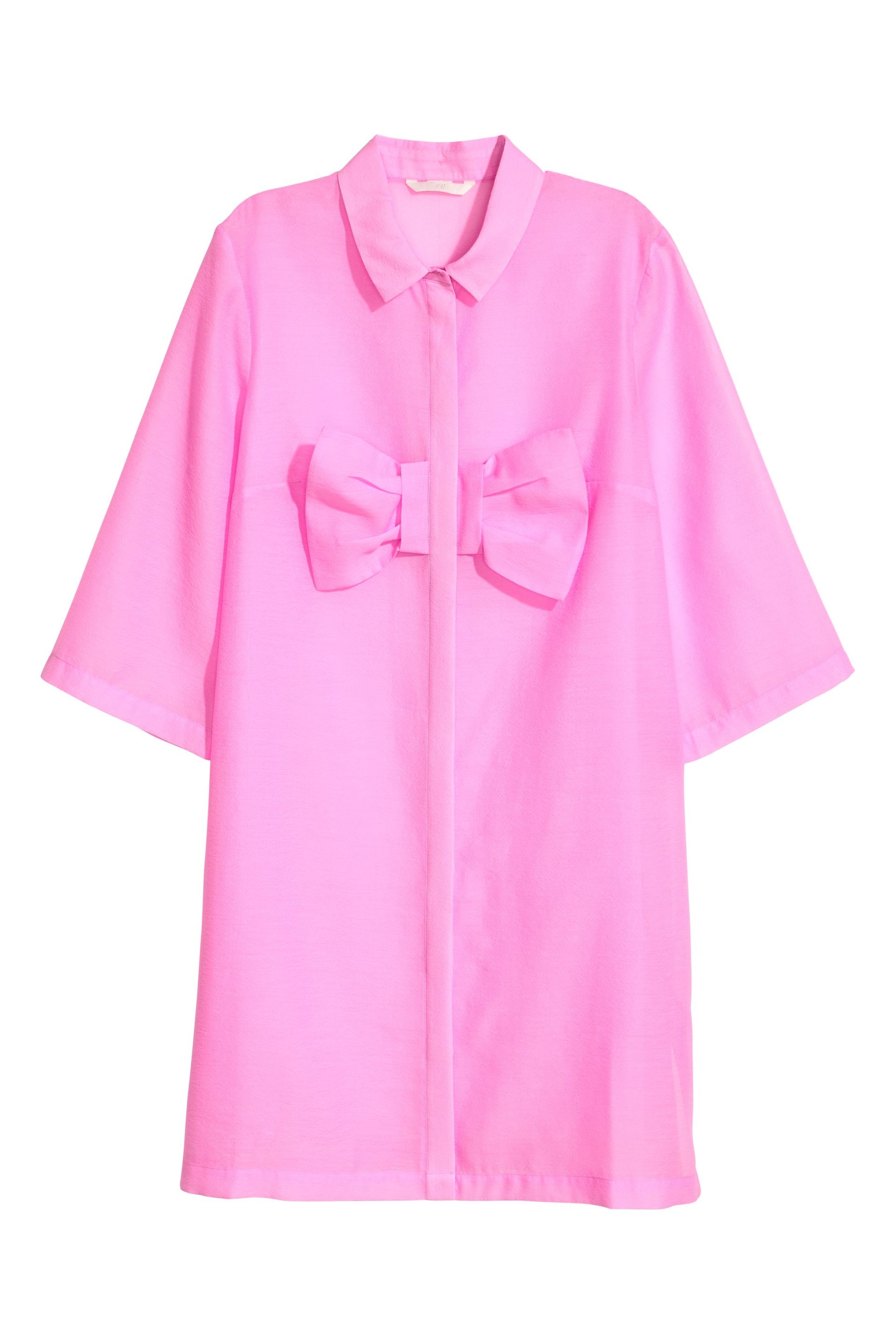 Розовая накидка. Платье розовое HM С бантом. Рубашка h&m с бантом. Платье с бантом h&m. Блузка HM студио розовая с бантом.
