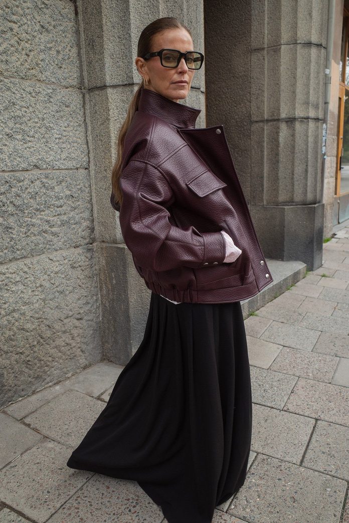 high_neck_faux_leather_jacket_1100-012175-0212_4_campaign